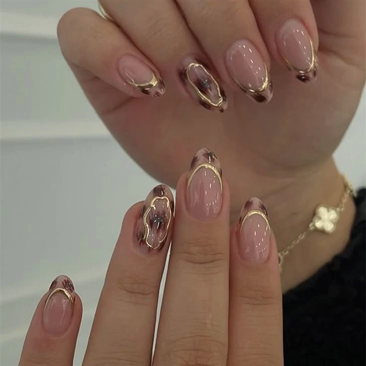 Förgylld Naken Fransk Spets Press On Nails